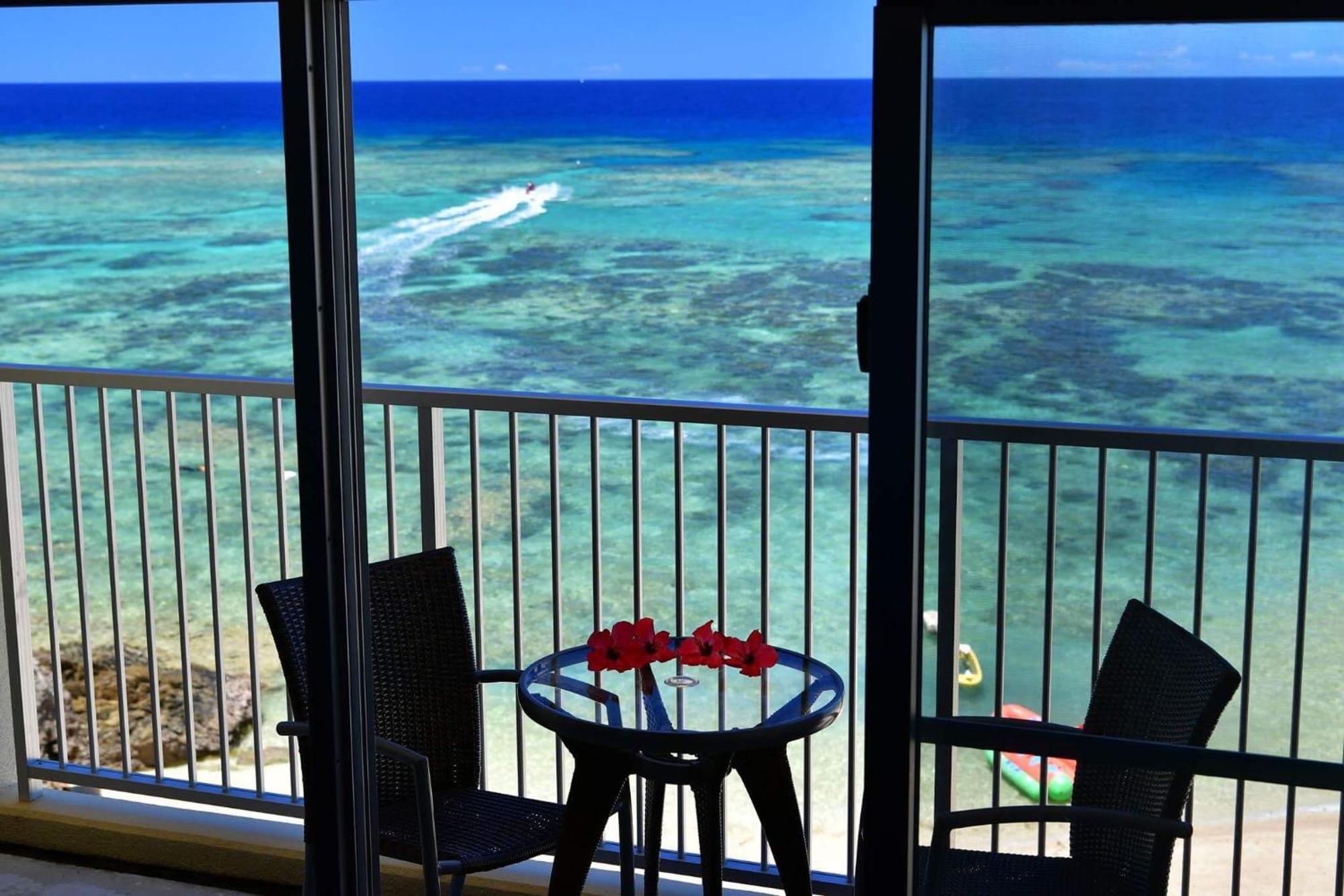 Churaumi On The Beach Motobu Exterior foto