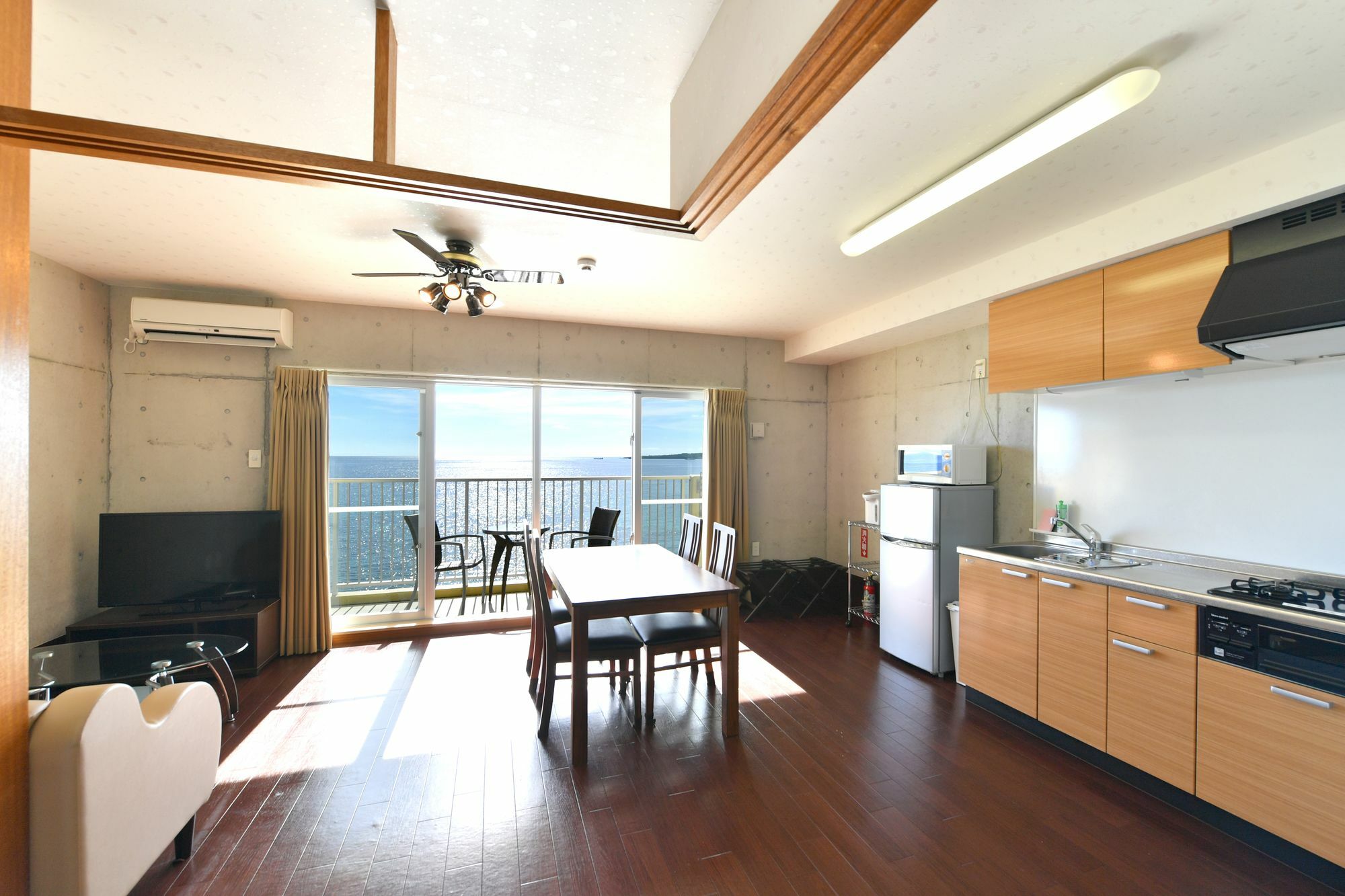 Churaumi On The Beach Motobu Exterior foto