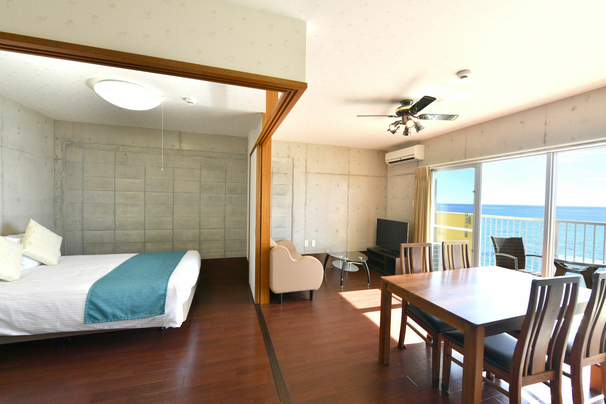 Churaumi On The Beach Motobu Exterior foto